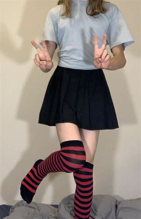 just comfy and ready for some fun : r/FemboyEverything .